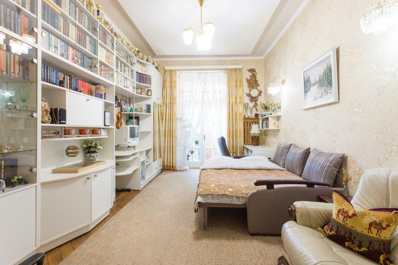 Apartment In The Center Of Κχαρκίβ Εξωτερικό φωτογραφία