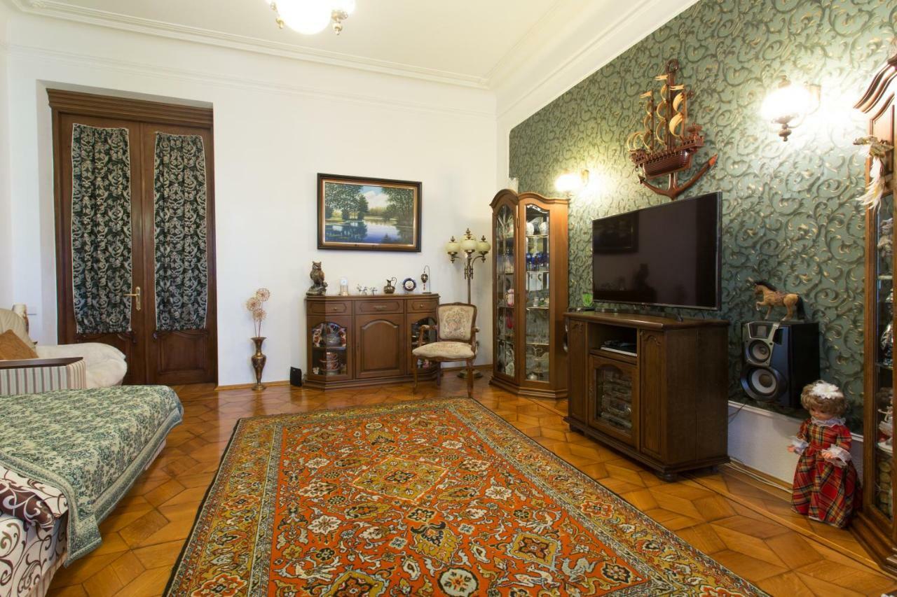 Apartment In The Center Of Κχαρκίβ Εξωτερικό φωτογραφία